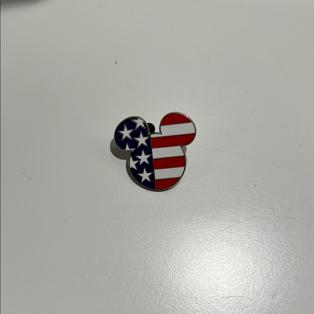 Patriotic Mickey Trading Pin